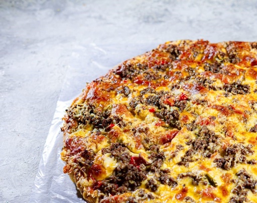 [137] بيتزا مشكل لحوم كبير