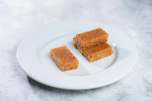 [89] بسبوسة سادة